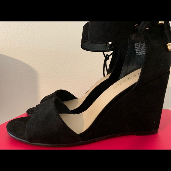 Wedges - Picture 3 of 4